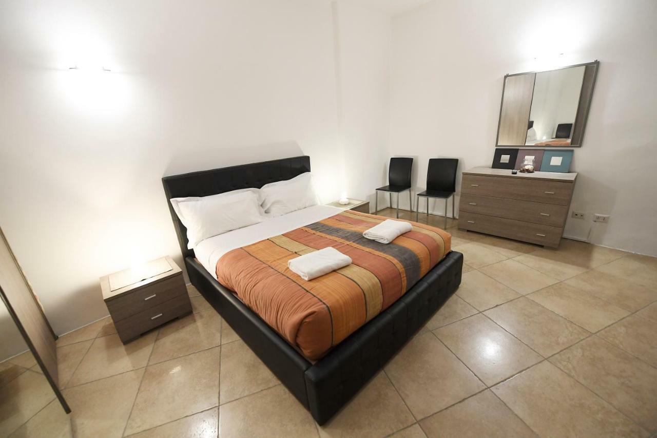 In Selci - Colosseo Apartment Rome Bagian luar foto